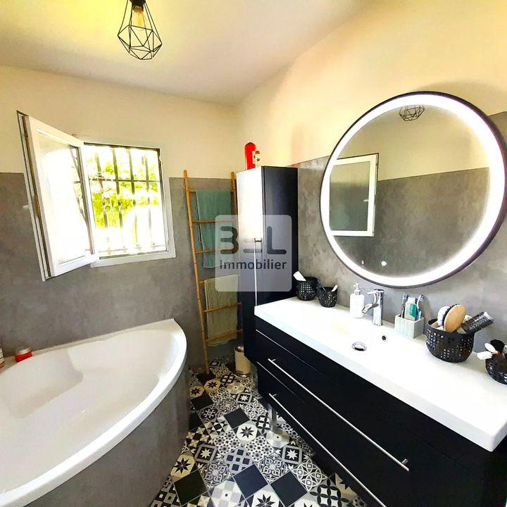 Villa - 118 m² - 5 pièces