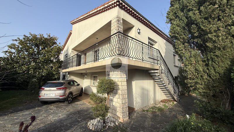 Maison - 159 m² - 7 pièces