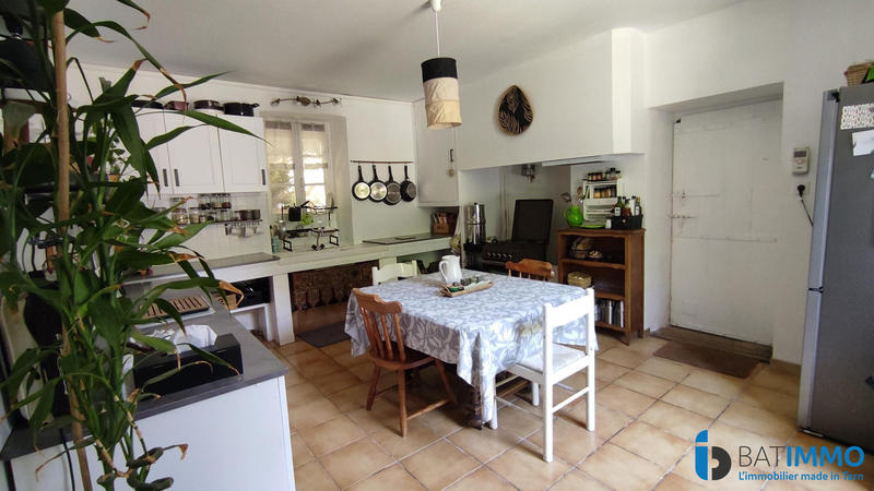 Maison ancienne - 140 m² - 6 pièces