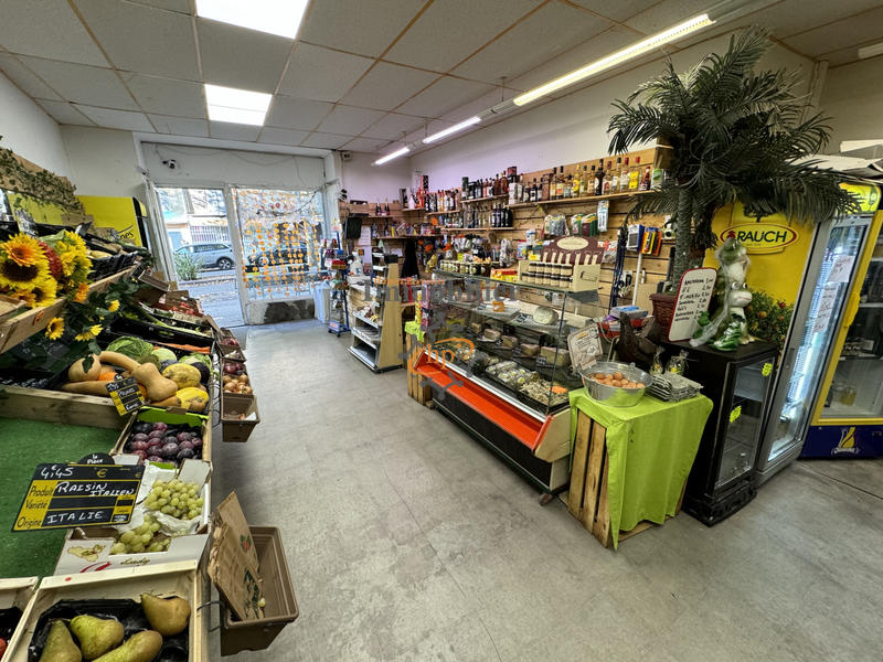 Fonds de commerce - Magasins - 140 m²