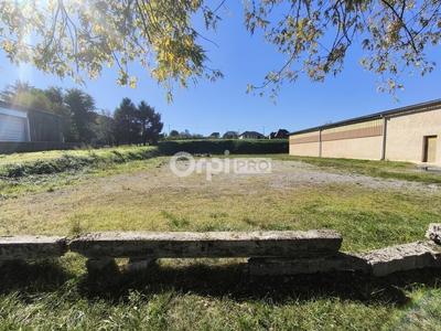 Terrain constructible - 1 454 m²