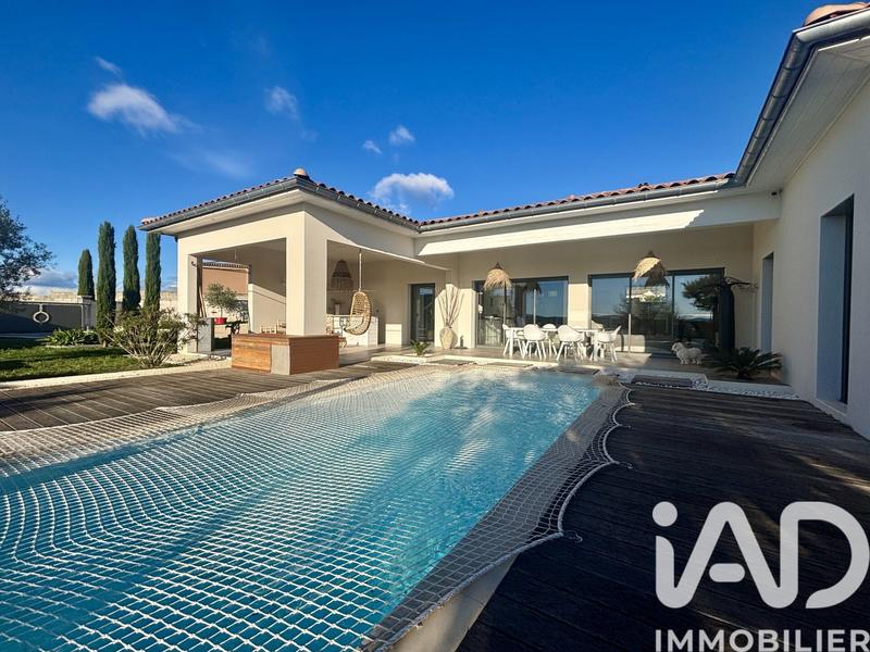 Maison - 145 m² - 5 pièces