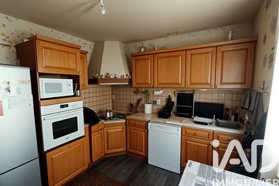 Maison - 93 m² - 5 pièces