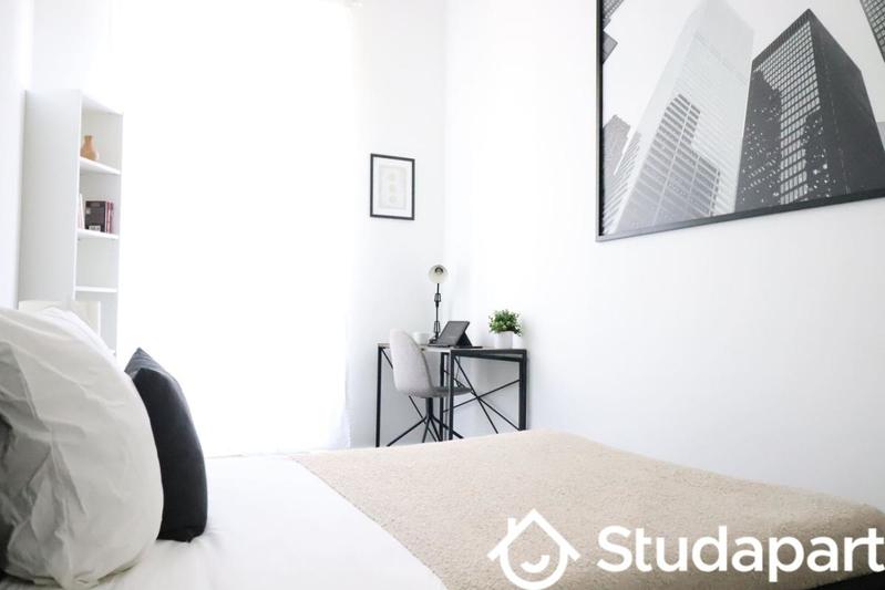 Chambre - 13 m² - 1 pièce