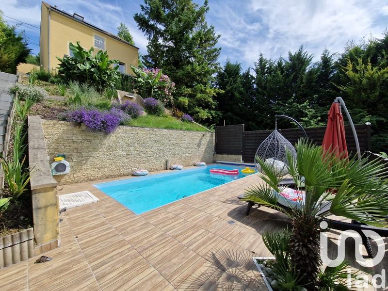 Maison - 107 m² - 5 pièces