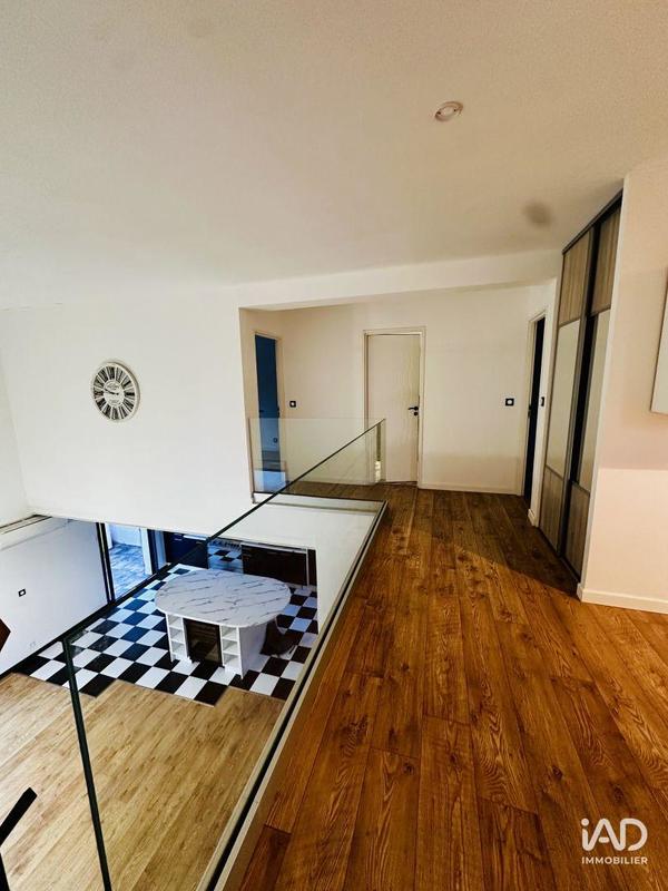 Maison - 135 m² - 6 pièces