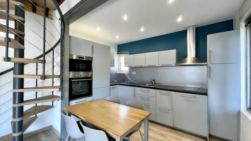 Maison - 84 m² - 4 pièces