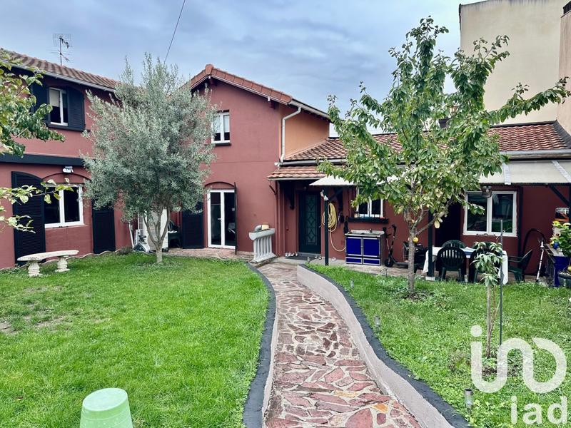 Maison - 160 m² - 6 pièces