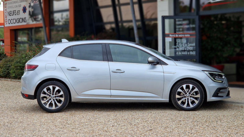 Renault Mégane IV Berline Blue dCi 115 Edc Techno