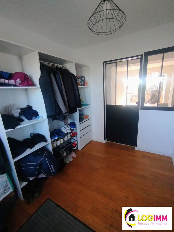 Maison - 196 m² - 5 pièces