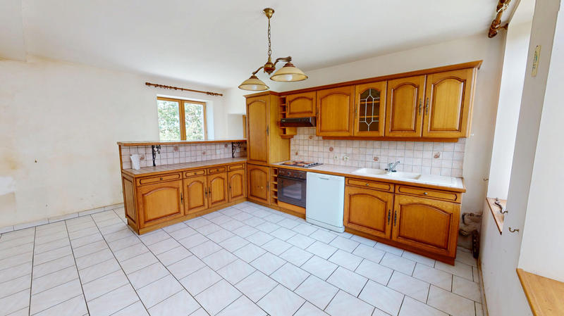 Maison - 104 m² - 6 pièces