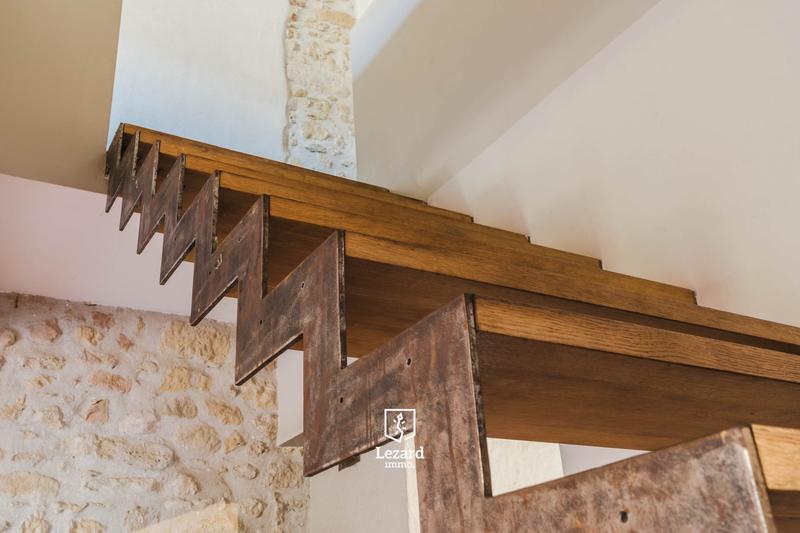 Maison - 185 m² - 5 pièces