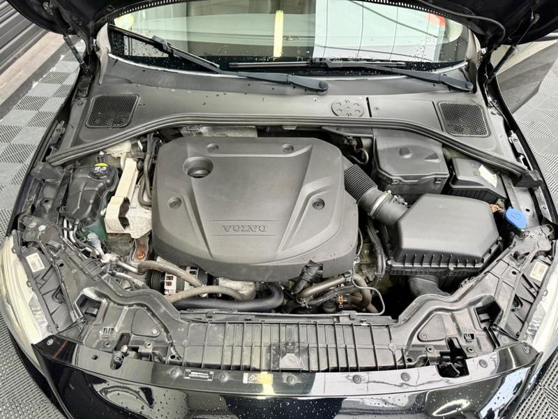 Volvo V60 2.0 D3 150 Business Entretien Complet