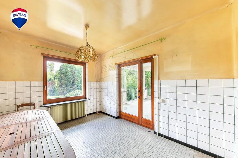 Demeure - 287 m² - 7 pièces