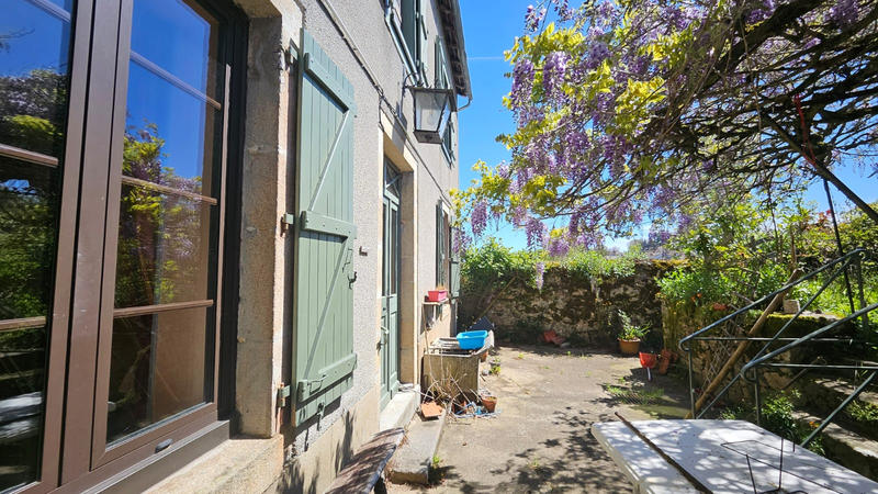 Maison - 164 m² - 8 pièces