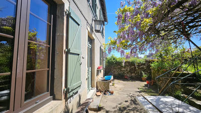 Maison - 164 m² - 8 pièces