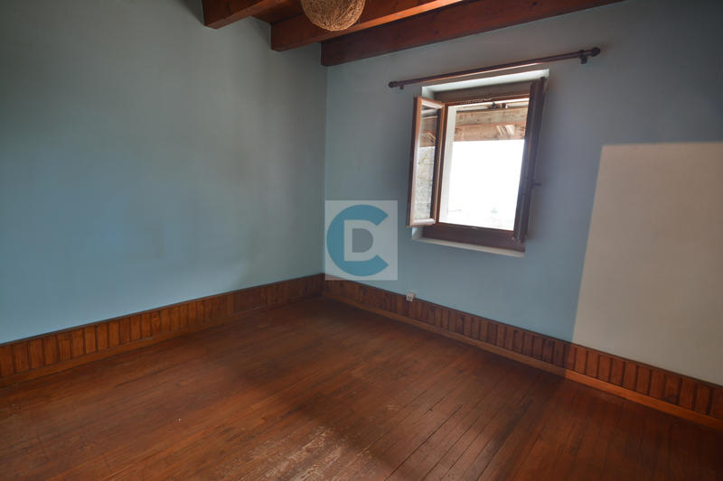 Maison - 110 m² - 6 pièces