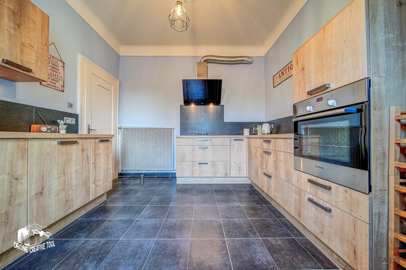 Duplex - 97 m² - 4 pièces