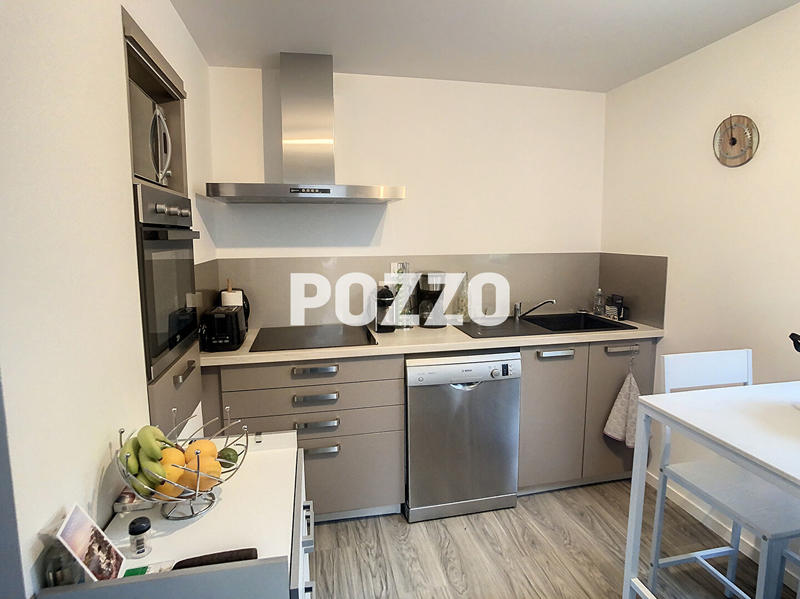 Appartement - 88 m² - 3 pièces