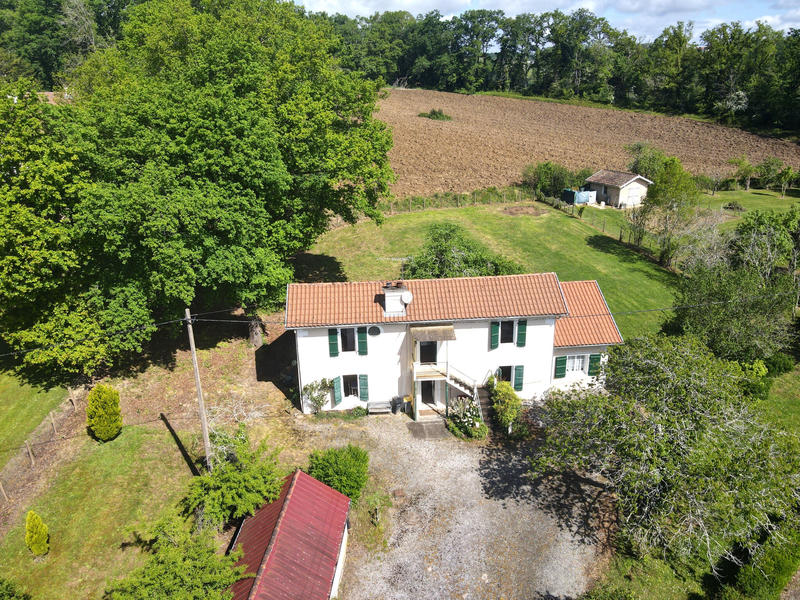 Maison - 100 m² - 5 pièces