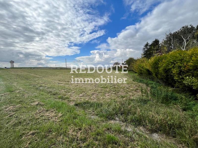 Terrain constructible - 2 080 m²