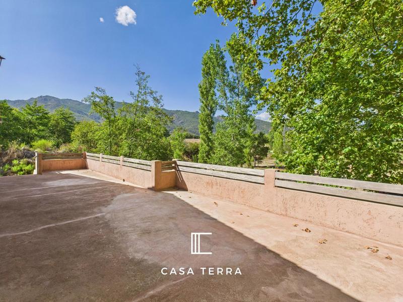 Immeuble - 455 m² - 22 pièces