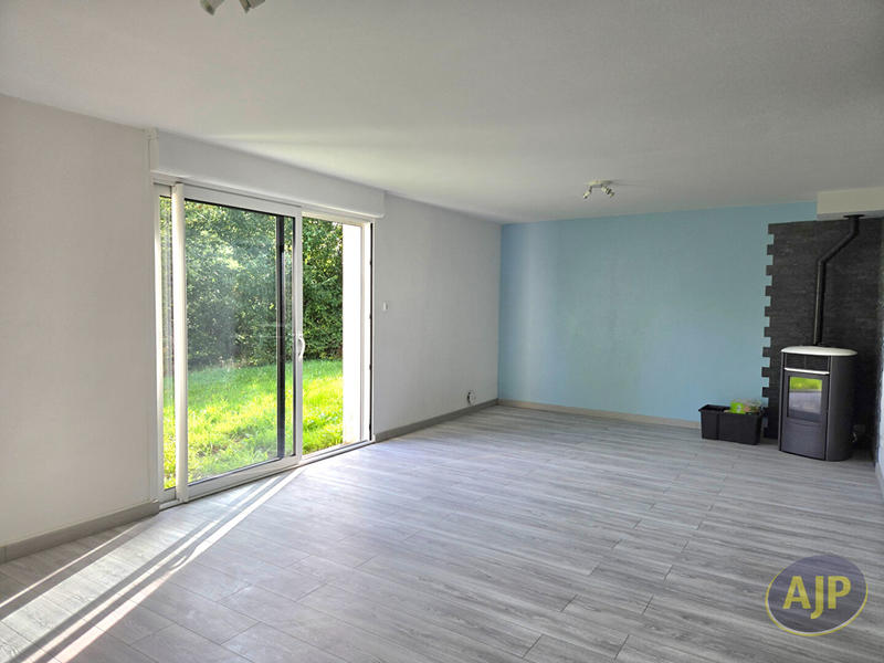 Maison - 93 m² - 4 pièces