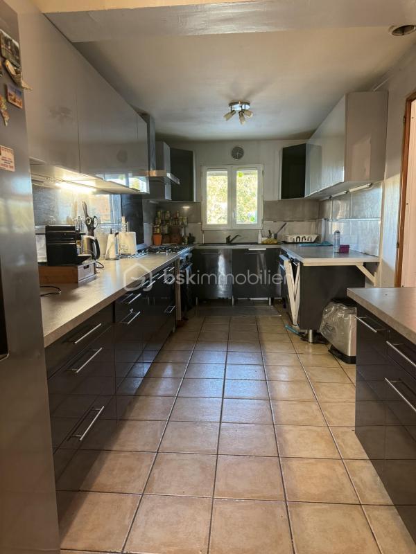 Demeure - 127 m² - 5 pièces