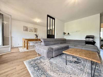 Appartement - 95 m² - 5 pièces