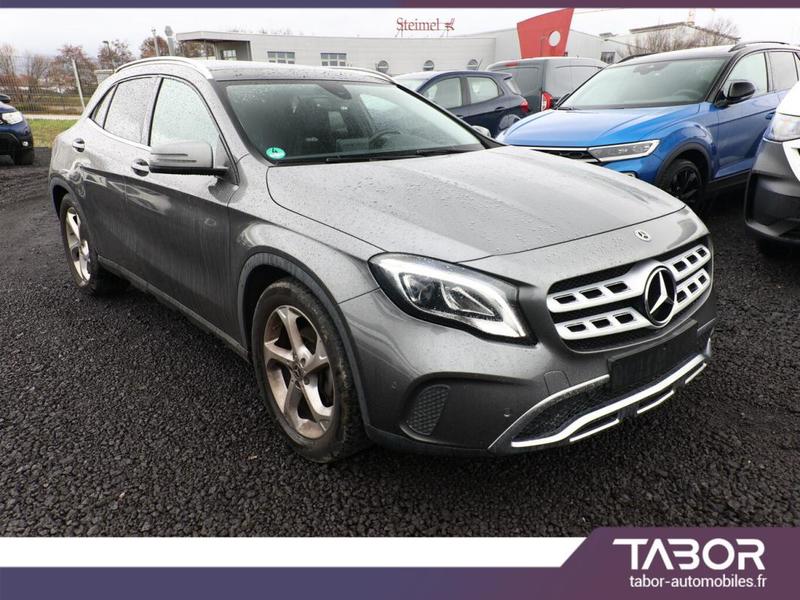 Mercedes-Benz Gla 180 Urban Pano Gps Led