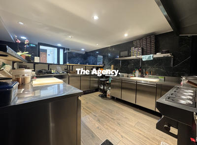 Fonds de commerce - 39 m²