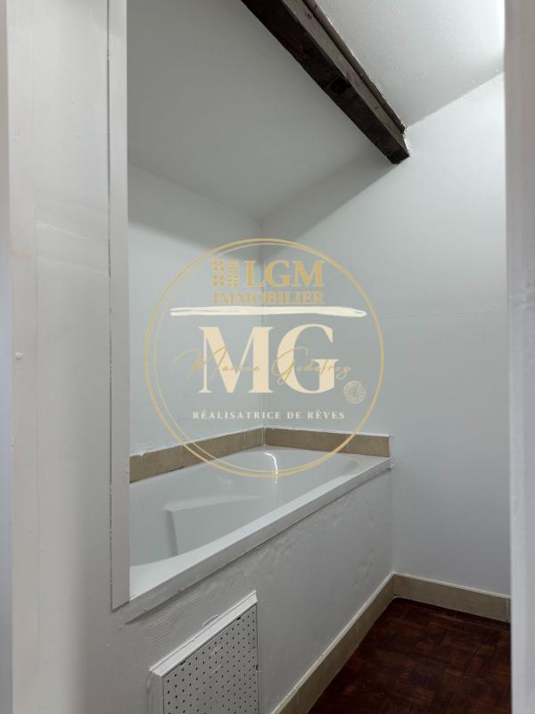 Maison - 101 m² - 4 pièces