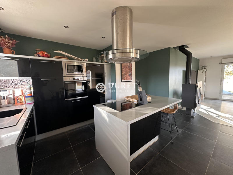 Maison - 85 m² - 5 pièces