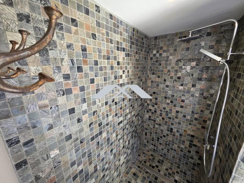 Villa - 90 m² - 4 pièces