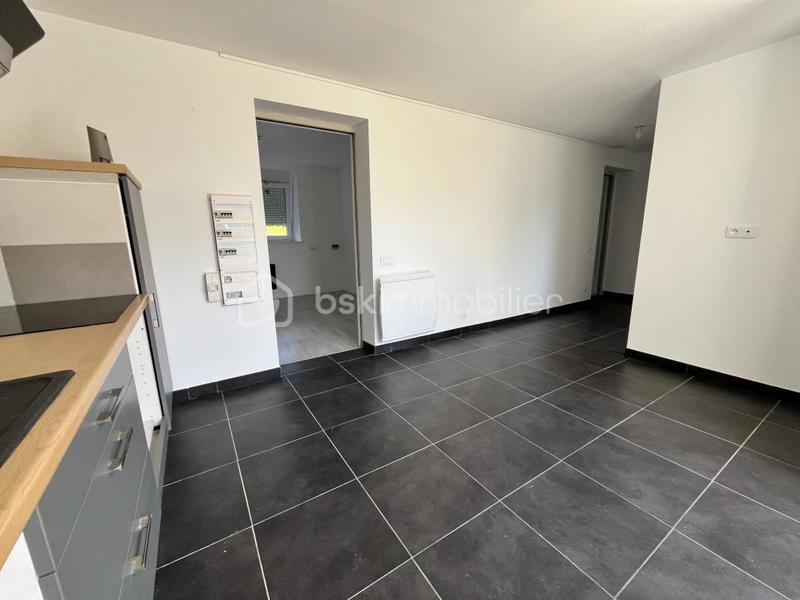 Immeuble - 90 m² - 6 pièces