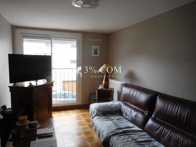 Maison - 89 m² - 6 pièces