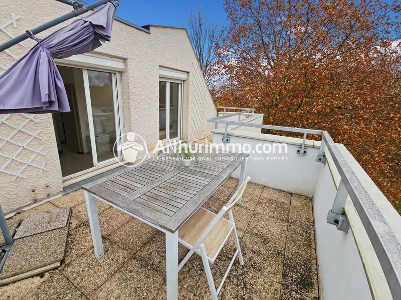 Appartement - 100 m² - 5 pièces