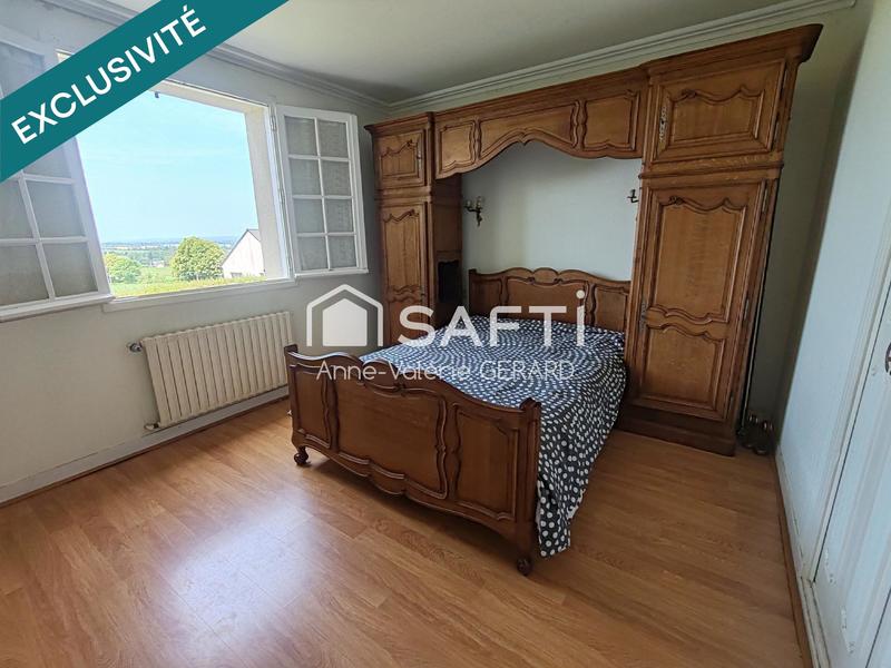 Maison - 216 m² - 10 pièces