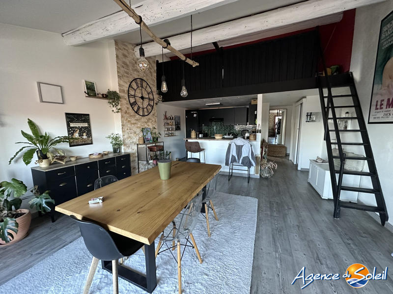 Appartement - 65 m² - 3 pièces