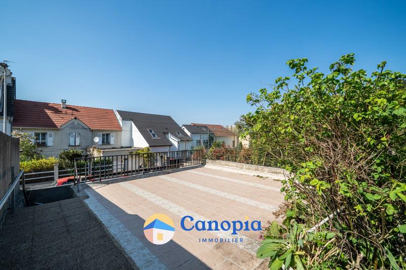 Maison - 135 m² - 6 pièces