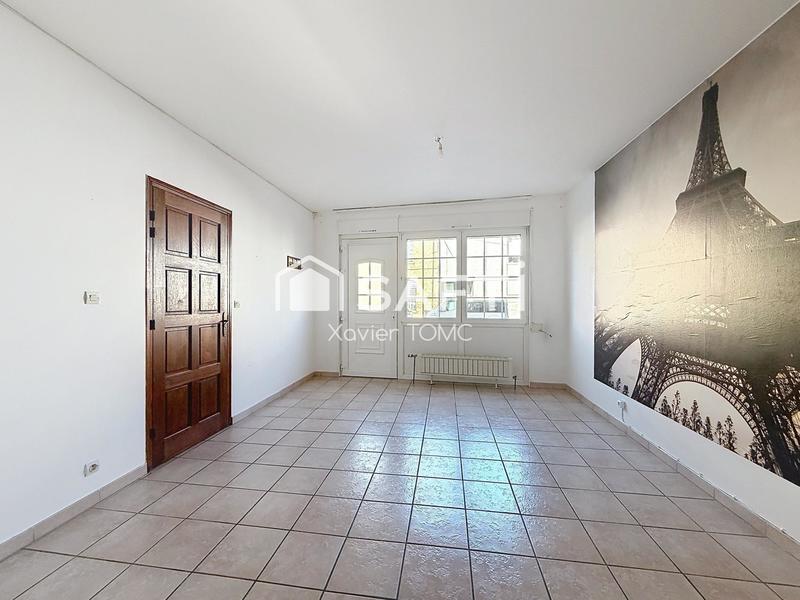 Maison - 217 m² - 8 pièces