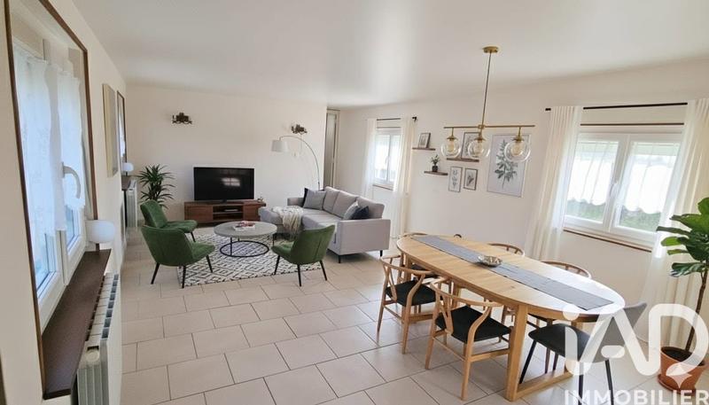 Maison - 89 m² - 5 pièces