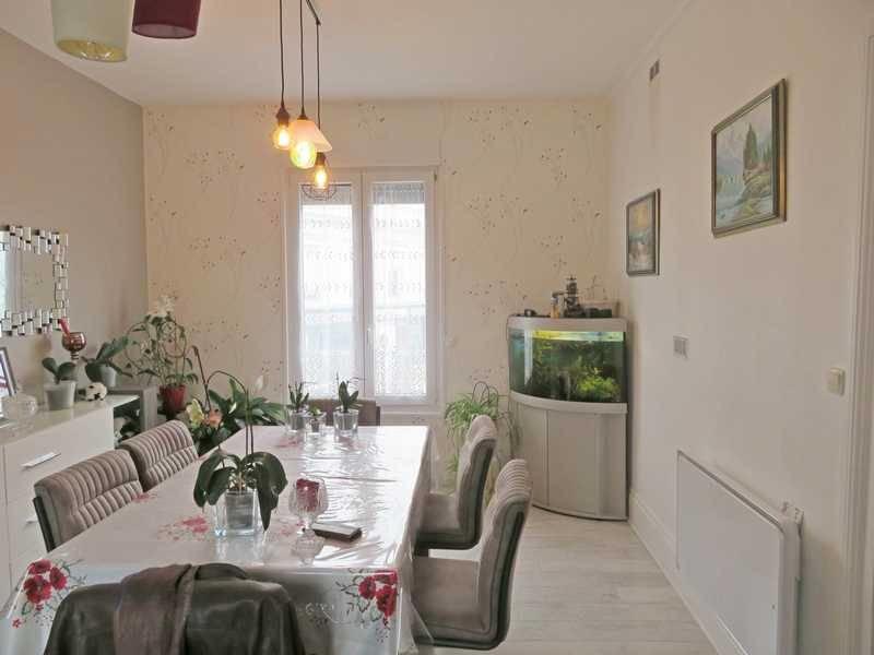 Maison - 144 m² - 8 pièces