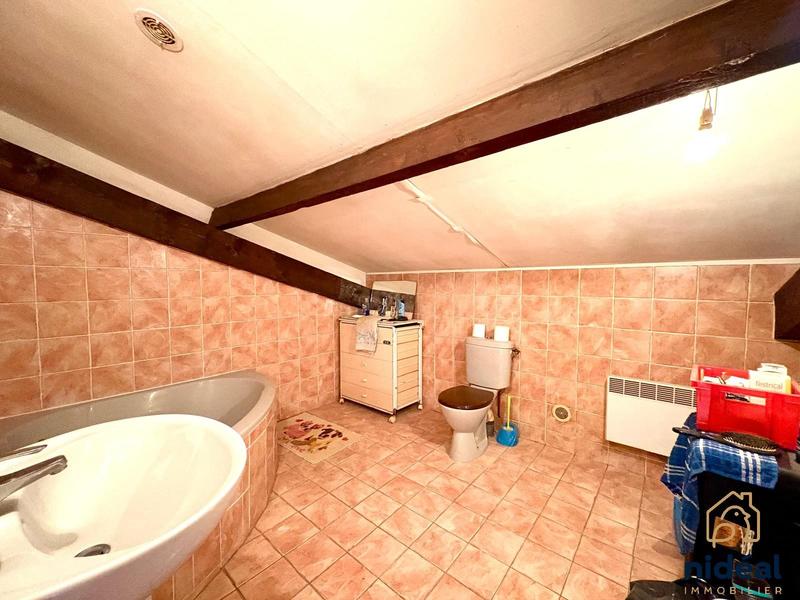 Maison - 140 m² - 7 pièces