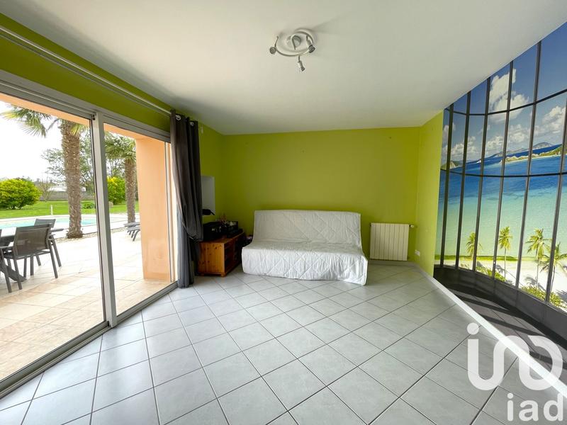 Maison - 219 m² - 8 pièces