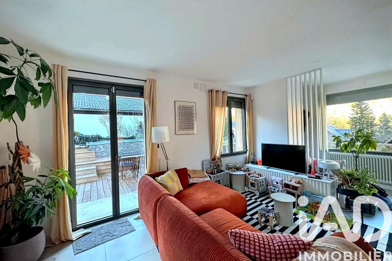 Maison - 160 m² - 5 pièces