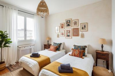 Appartement - 80 m² - 5 pièces