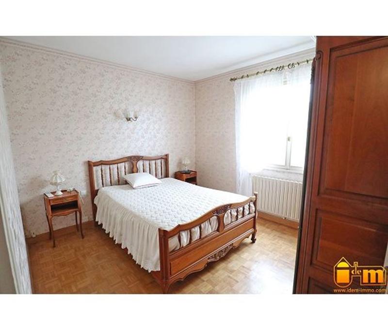 Maison traditionnelle - 140 m² - 6 pièces