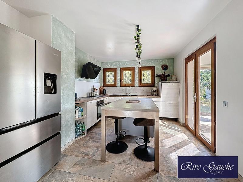 Maison - 130 m² - 5 pièces