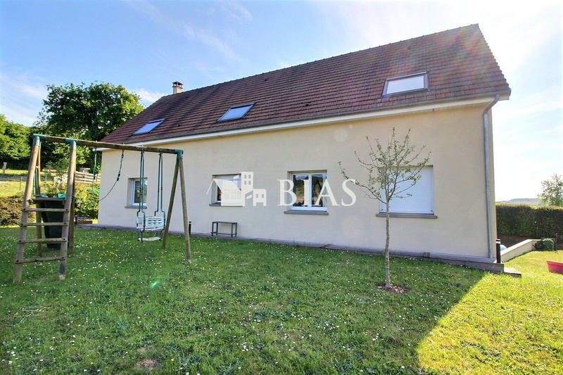 Maison - 168 m² - 7 pièces